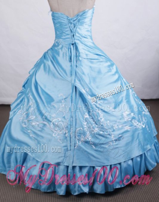 Strapless Layers Ruche Quinceanera Dresses Decorated by Embroideries